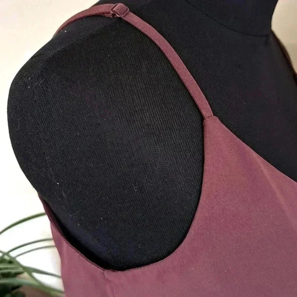 ❤️ Women's Cami Tank Top Size XS Burgandy Spaghetti Strap Adjustable - Picture 5 of 8
